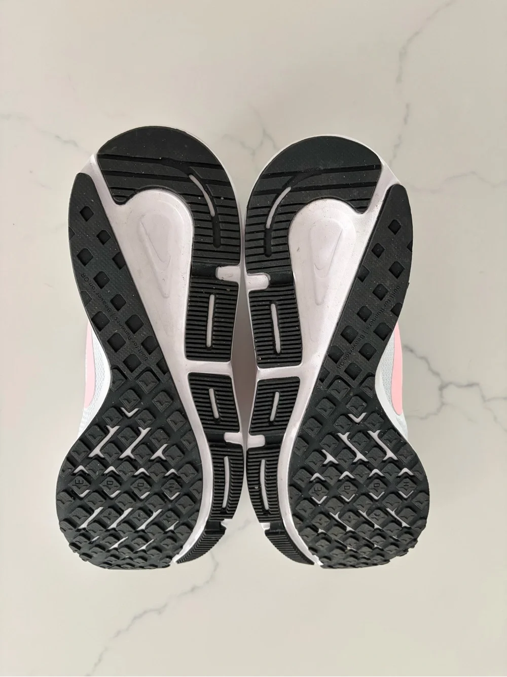 Nike size 10 Women’s Nike Zoom Span 3 Shoes For White/Pink New no tag.